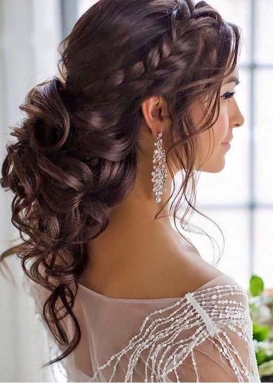 Totally glam bridal hairstyle ideas for the modern bride! | POPxo